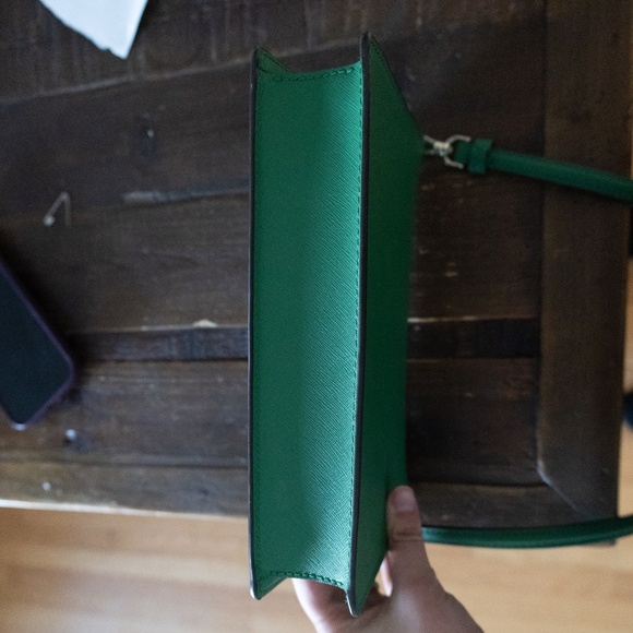 Kate Spade Emerald Green Cameron Zip Crossbody - Picture 4 of 5